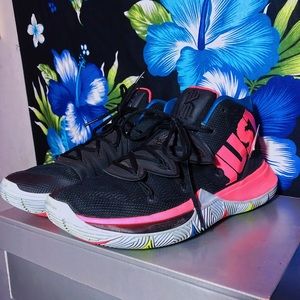 Kyrie 5 Black Pink Multi-Color